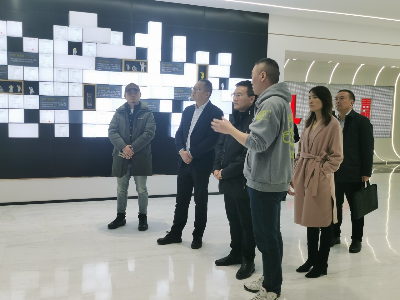 【成都】市委统战部部长与统战代表人士沟通协商面对面活动举行_四川统一战线_各地统战工作